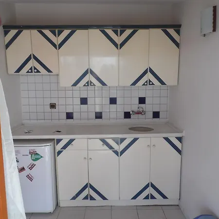Hotel de apartamente Helene 2*