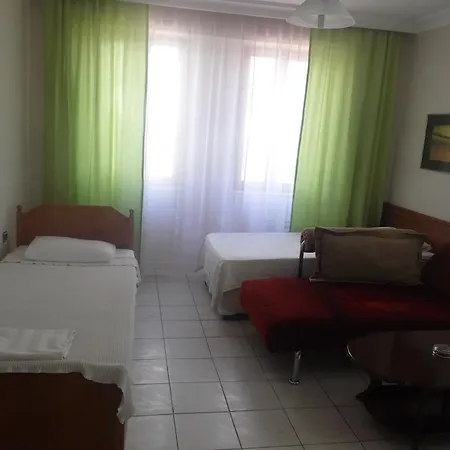 Lejlighedshotel Helene Antalya