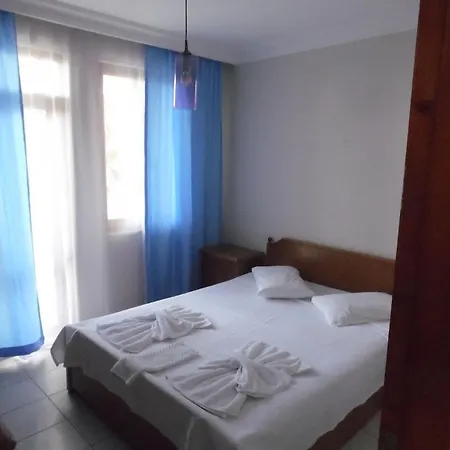 Lejlighedshotel Helene 2*